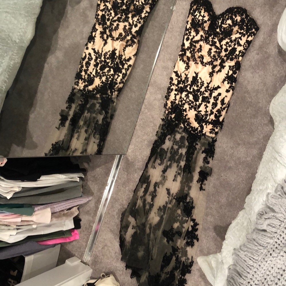 Lace dress